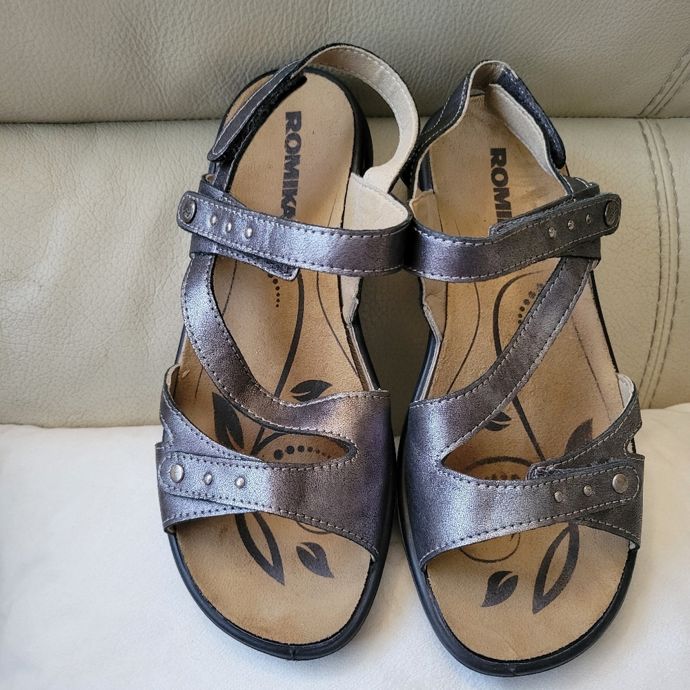 Romika Silver Strappy Sandals